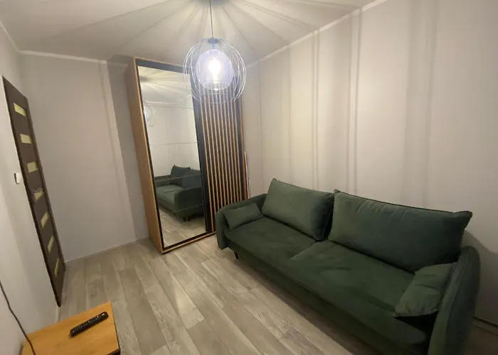 Mieszkanie całe w Gdańsku z dużym salonem , sypialnią , balkonem i prywatnym parkingiem