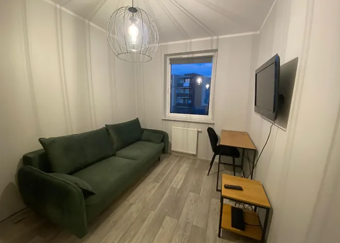 Rodzinne Mieszkanie 2-Pokojowe 50M2 Z Bezplatnym Prywatnym Parkingiem I Balkonem
