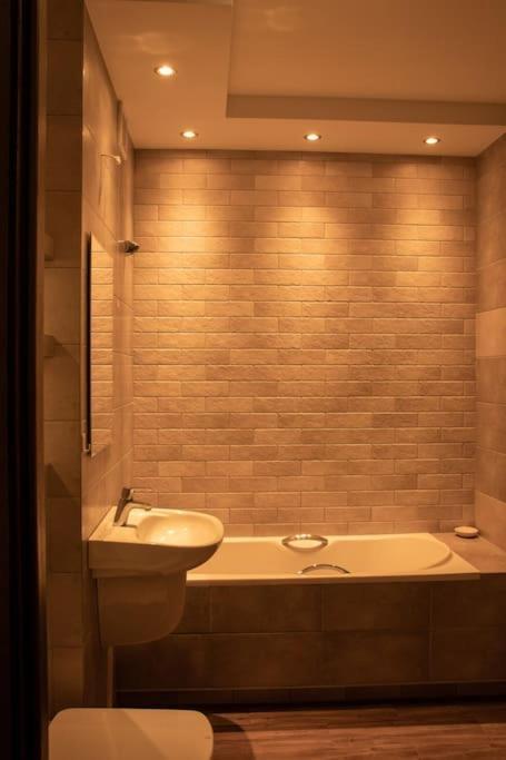 Rodzinne Mieszkanie 2-pokojowe 50m2 Z Bezplatnym Prywatnym Parkingiem I Balkonem Apartment Gdansk